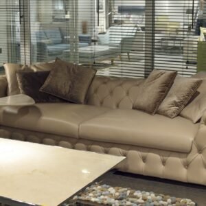 BOA Maxi Chester Sofa